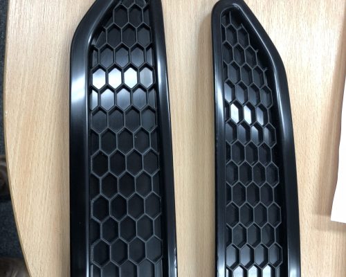 RIM Moulded Front LH/RH Grilles
