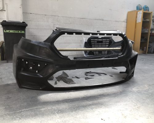 Large Vehicle Front Bumper Moulding